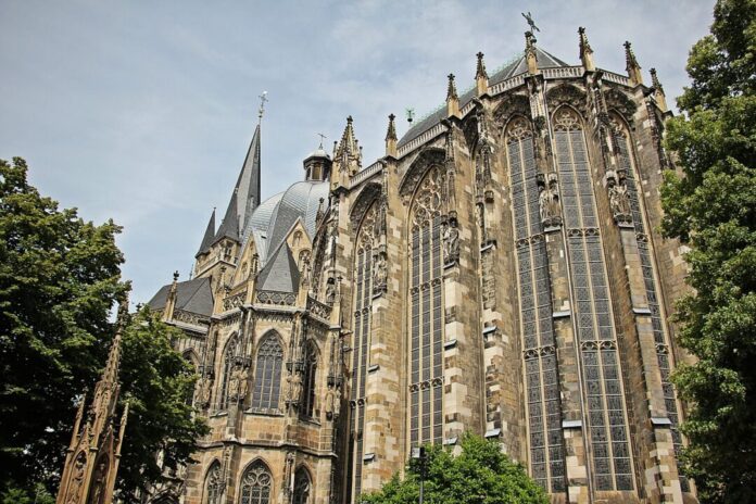 kaiserdom zu aachen, dom, church